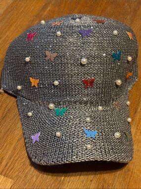 Embellished Gray Baseball Cap with Faux Pearls and Multicolor Butterfly Accents
